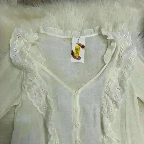 NWT Chelsea & Violet flutter sleeve Embroidery and ruffle trim sz small boho - Picture 5 of 8